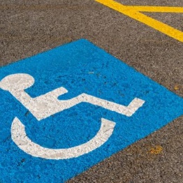 Implementazione parcheggi riservati per persone disabili Ospedale di Cattinara